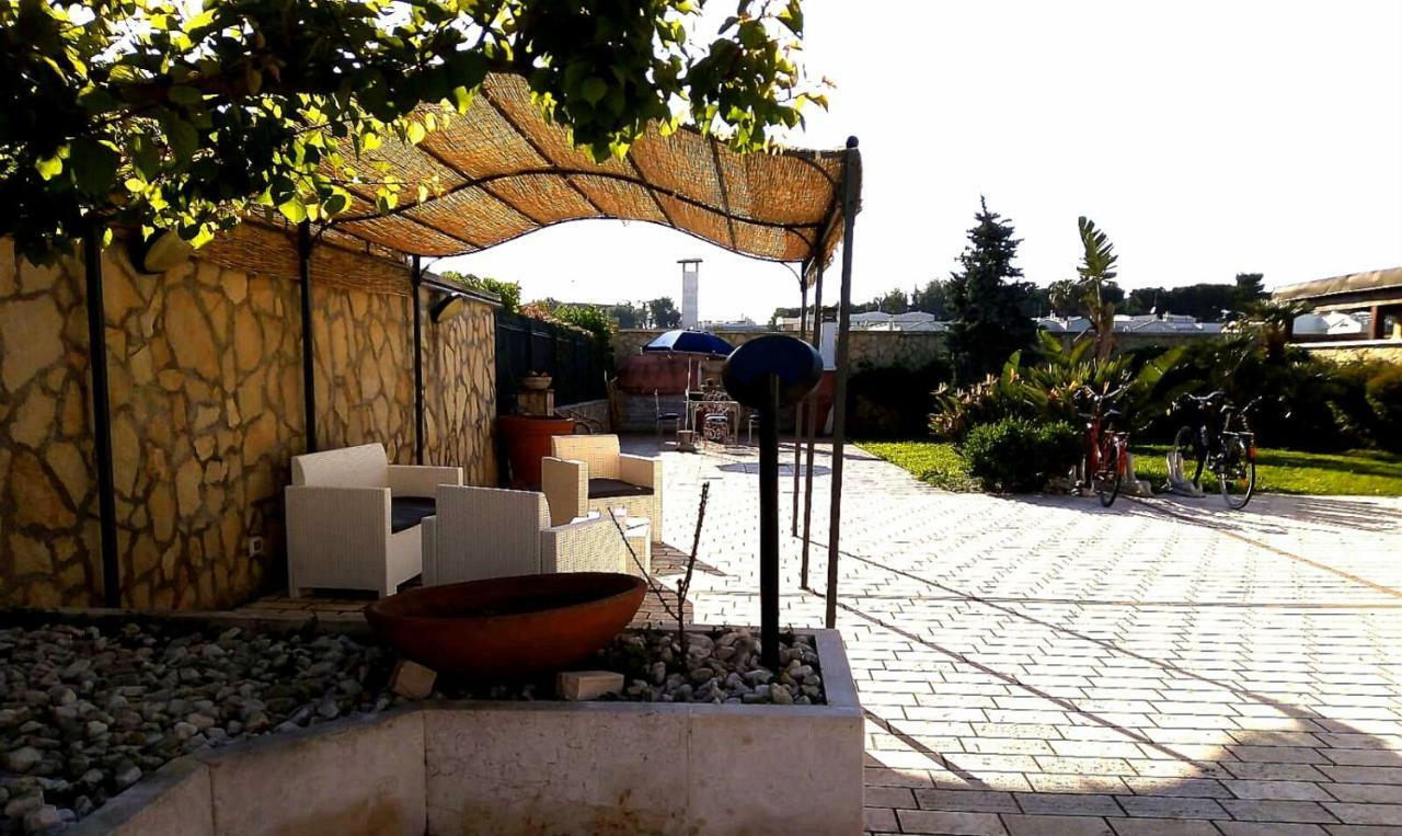 Villa Amelie Bisceglie Exterior photo